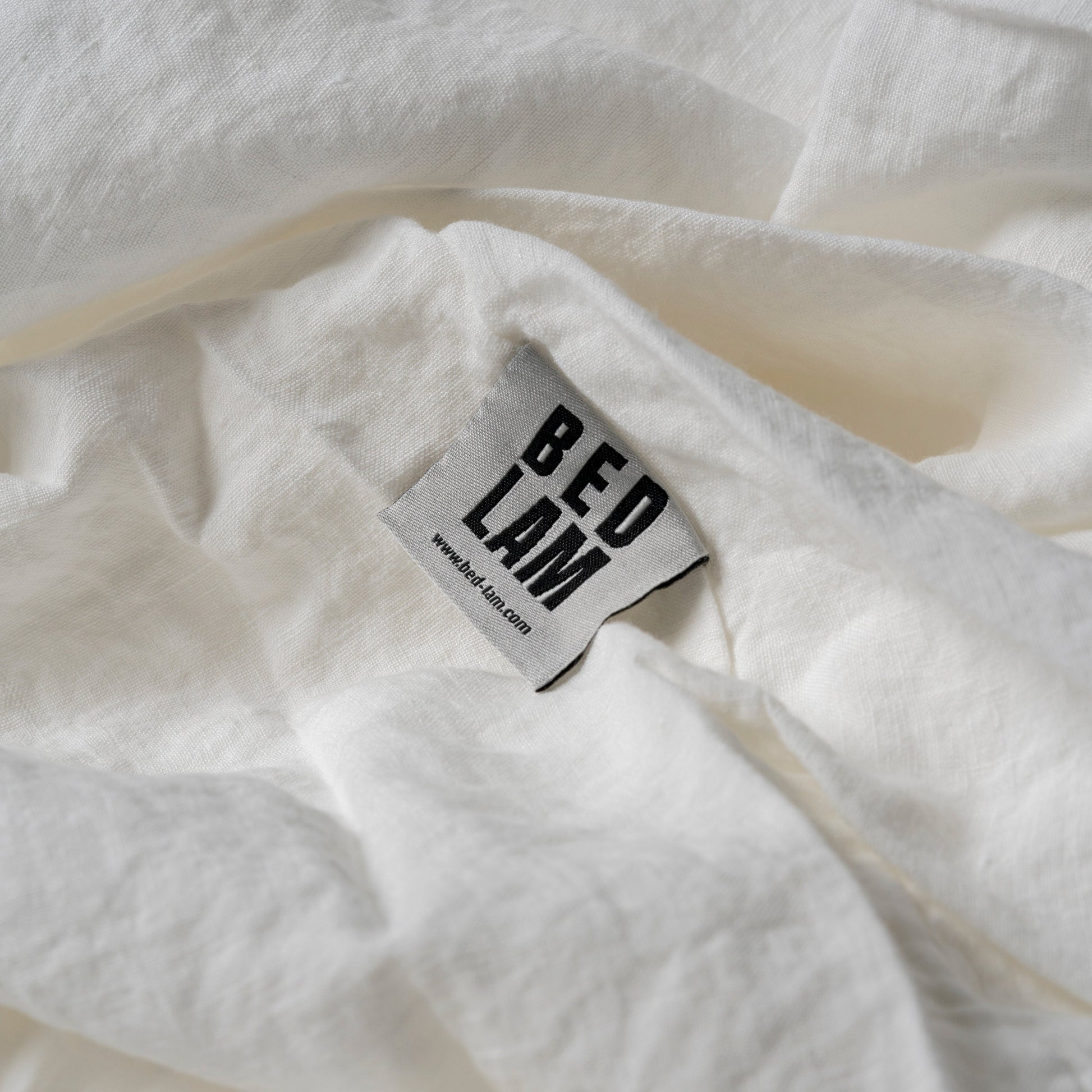 Linen Duvet Cover with Pillowcases - BEDLAM - Sustainable European-made Linen