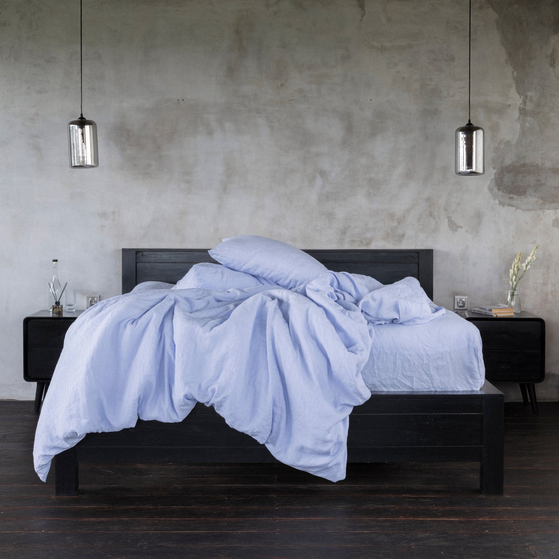 Linen Duvet Cover with Pillowcases - BEDLAM - Sustainable European-made Linen