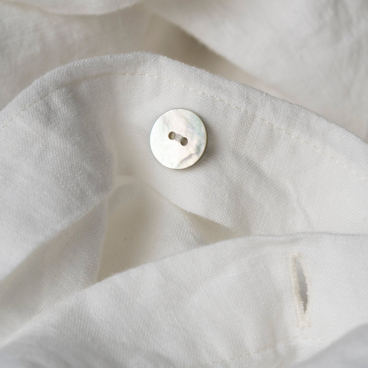 Linen Duvet Cover with Pillowcases - BEDLAM - Sustainable European-made Linen